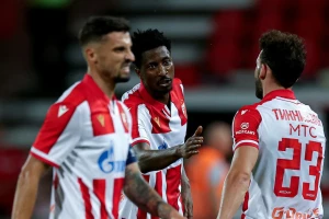 Piter Olajinka prvi na spisku za odstrel - Ako trener preživi, čeka ga Turska